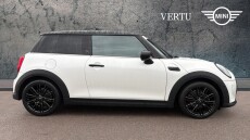 MINI Hatchback 1.5 Cooper Exclusive Premium 3dr Auto Petrol Hatchback